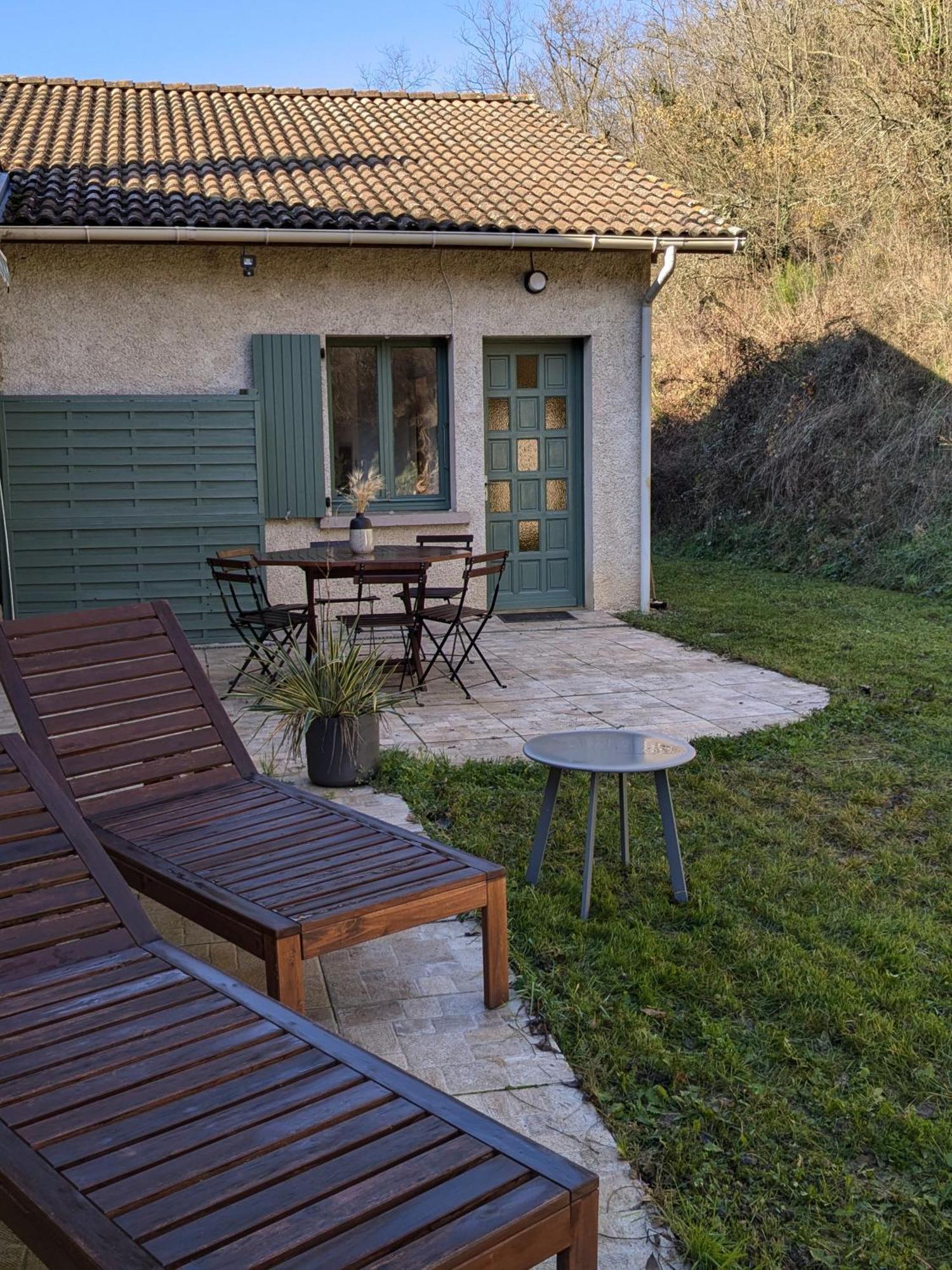 Camping Les Berges Du Doux Colombier-le-Vieux ภายนอก รูปภาพ